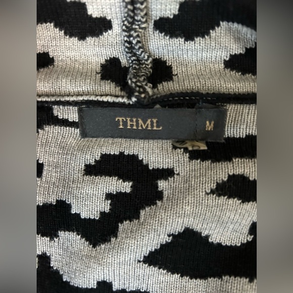 Anthropologie THML beautiful cardigan black, white, burgundy - Picture 7 of 9